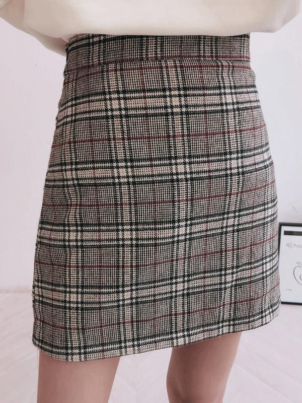 Monotone Check Mini Skirt
