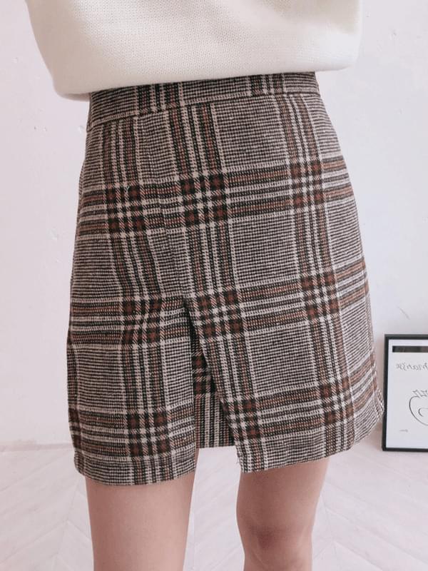 Check mac trim skirt