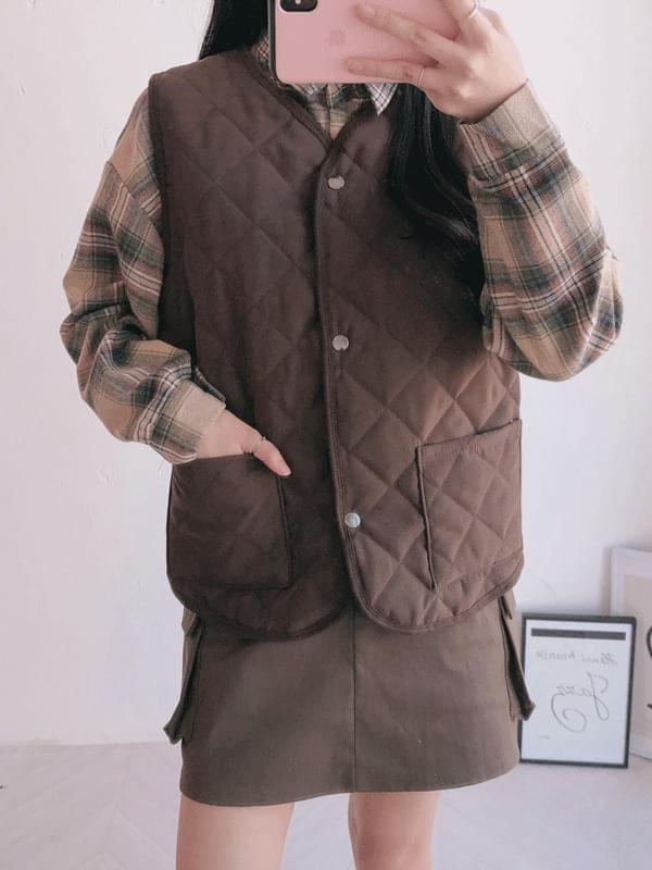 Thin square vest