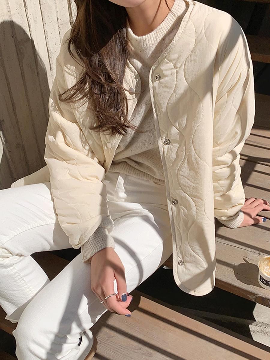 다이아 퀄팅 패딩