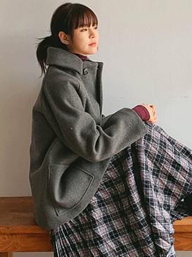 브라운 하프코트