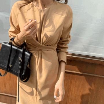 레나 앞트임 꼬임 원피스