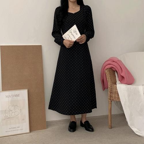 Muringdotron Dress