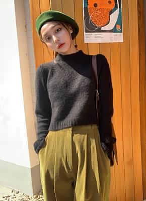 Mohair Cropped Half Neck Knit
