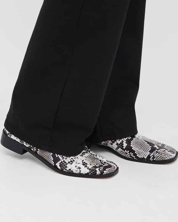 planning slim ankle boots