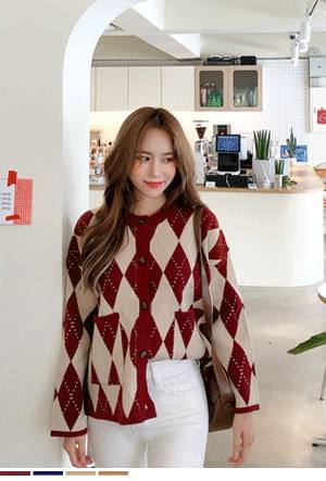 데일리아가일니트 가디건