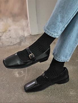 Belted square toe shoes_H