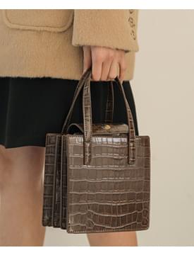 Mocha square two-way bag_A