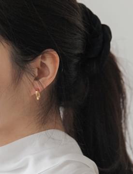 Minimal matt earring_U
