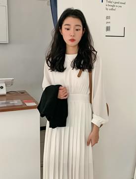 Silky shirring long ops_A