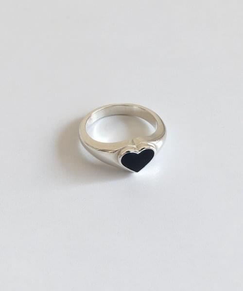 black sile ring