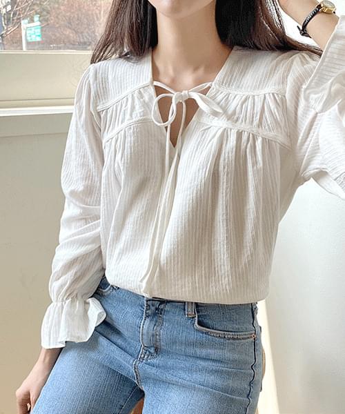 Strap blouse