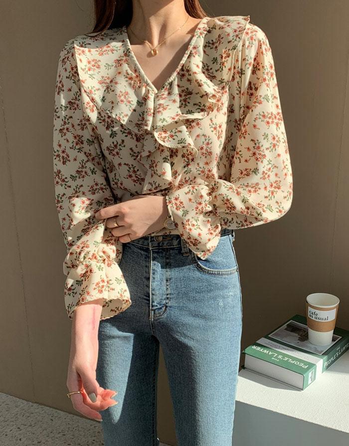 荷叶边淑女袖碎花女衫