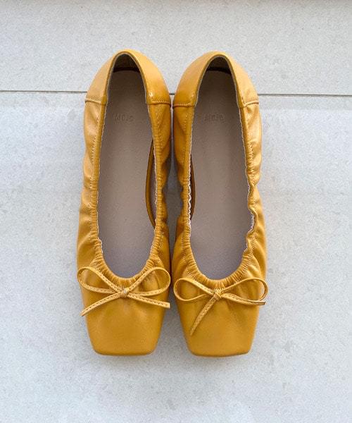 Square Ribbon Flat Shoes