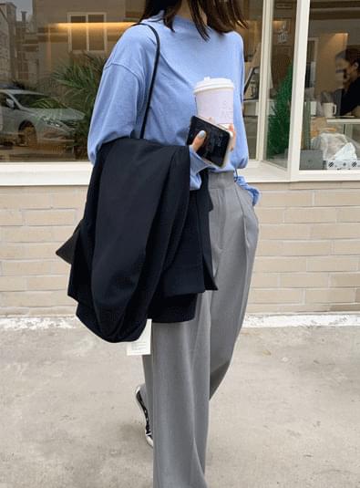 Pintuck spring pants