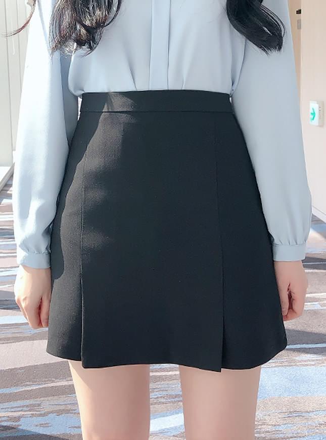 신상할인♥단정 주름 미니스커트(화이트,블랙)