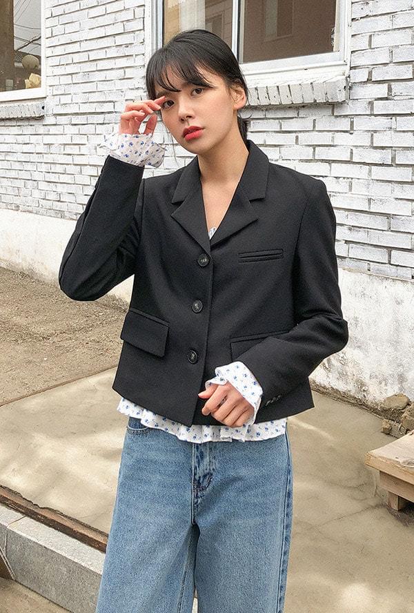 테일러드 미니멀 자켓