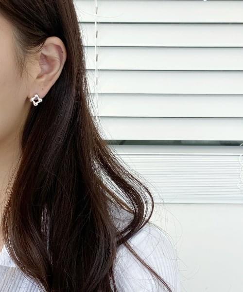 pinwheel earring