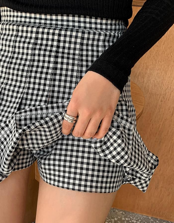 네모플리츠스커트