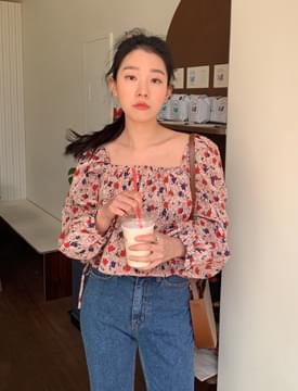 Vintage Flower Puff Blouse 襯衫