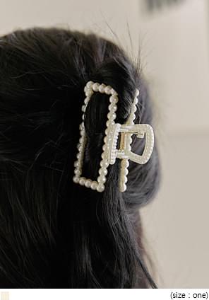 PEARL HAIR CLIP アクセサリー