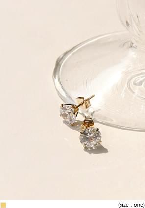 GLOW FIT CUBIC EARRING