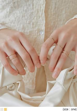 THIN LAYERED RING 6 SET