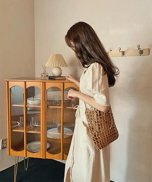 Straw bag