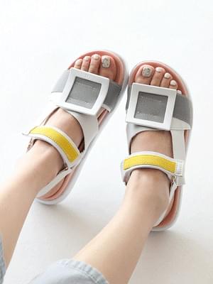 케미아 벨크로 스트랩 샌들 3cm