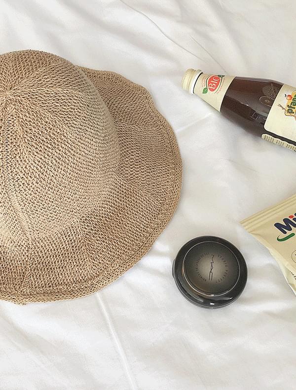 Summer bucket hat