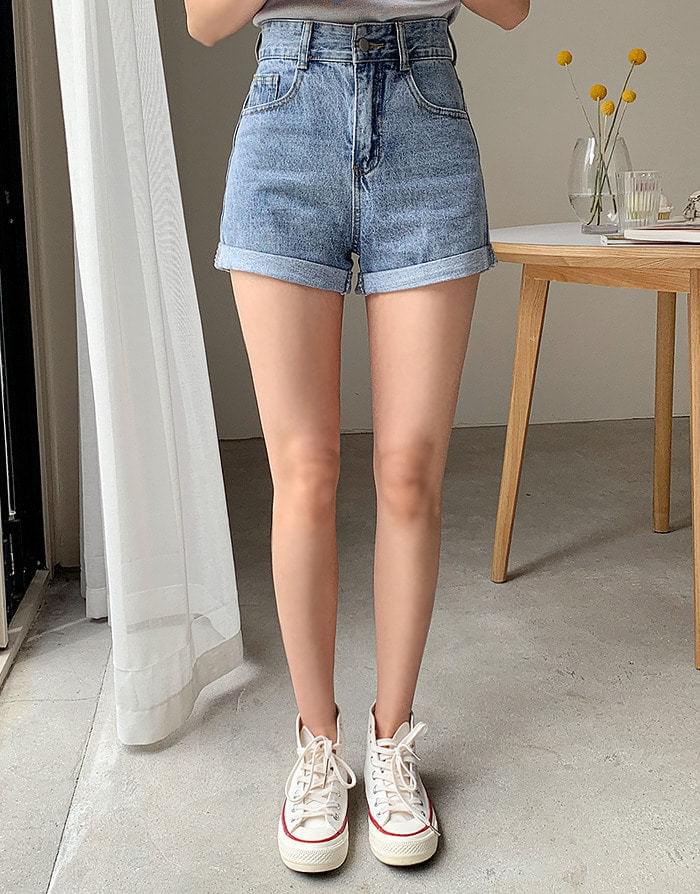 High roll up shorts