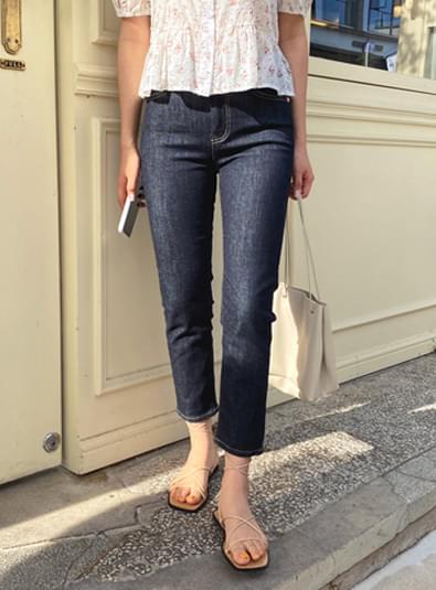 Slim dough pants