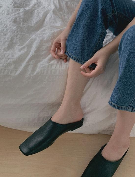 Soft leather blower