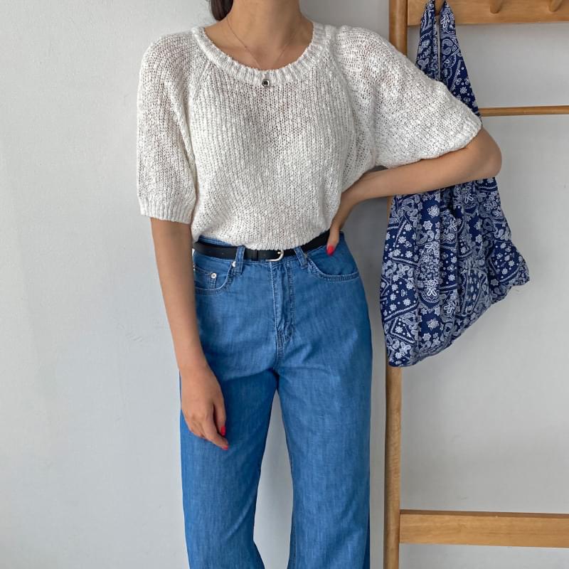 Louis bookle knit