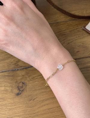 Unique Pendant Chain Bracelet
