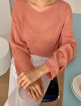 Cozy Net V-Neck Knit