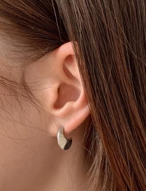 Matt Half Moon Earrings