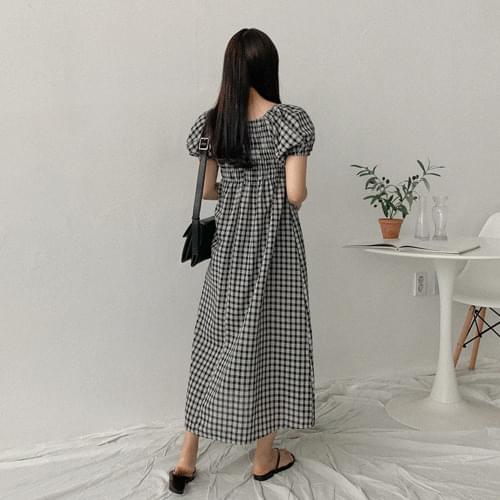 Check Smoke Long Dress