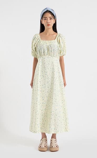Franchising floral maxi dress