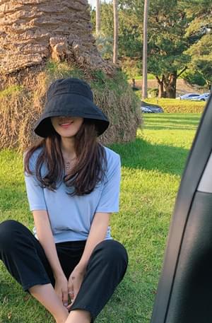 Neutral Big Bucket Hat