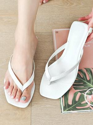 Defer Slippers 1cm