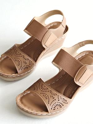 Oetsu slingback sandals 7 cm