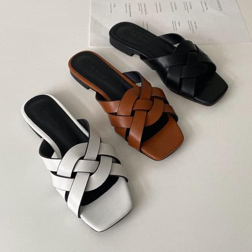Rio twisted slippers