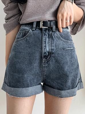 デニムショートパンツ