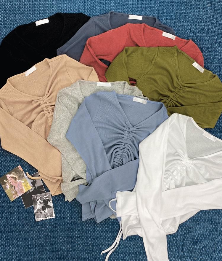 センターギャザー長袖Tシャツ
