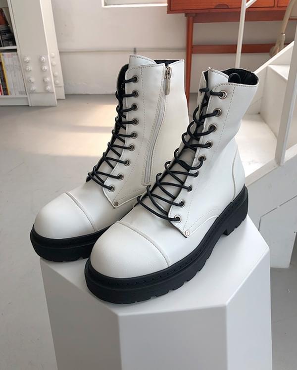 Street Walker Boots