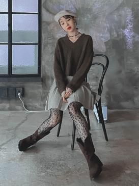 Wool V-neck Miley Knit