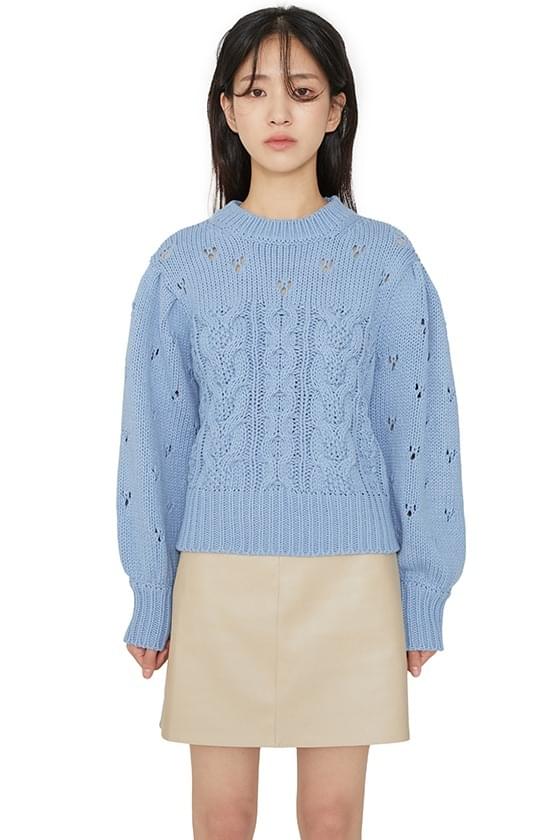 Soma punching crew neck knit