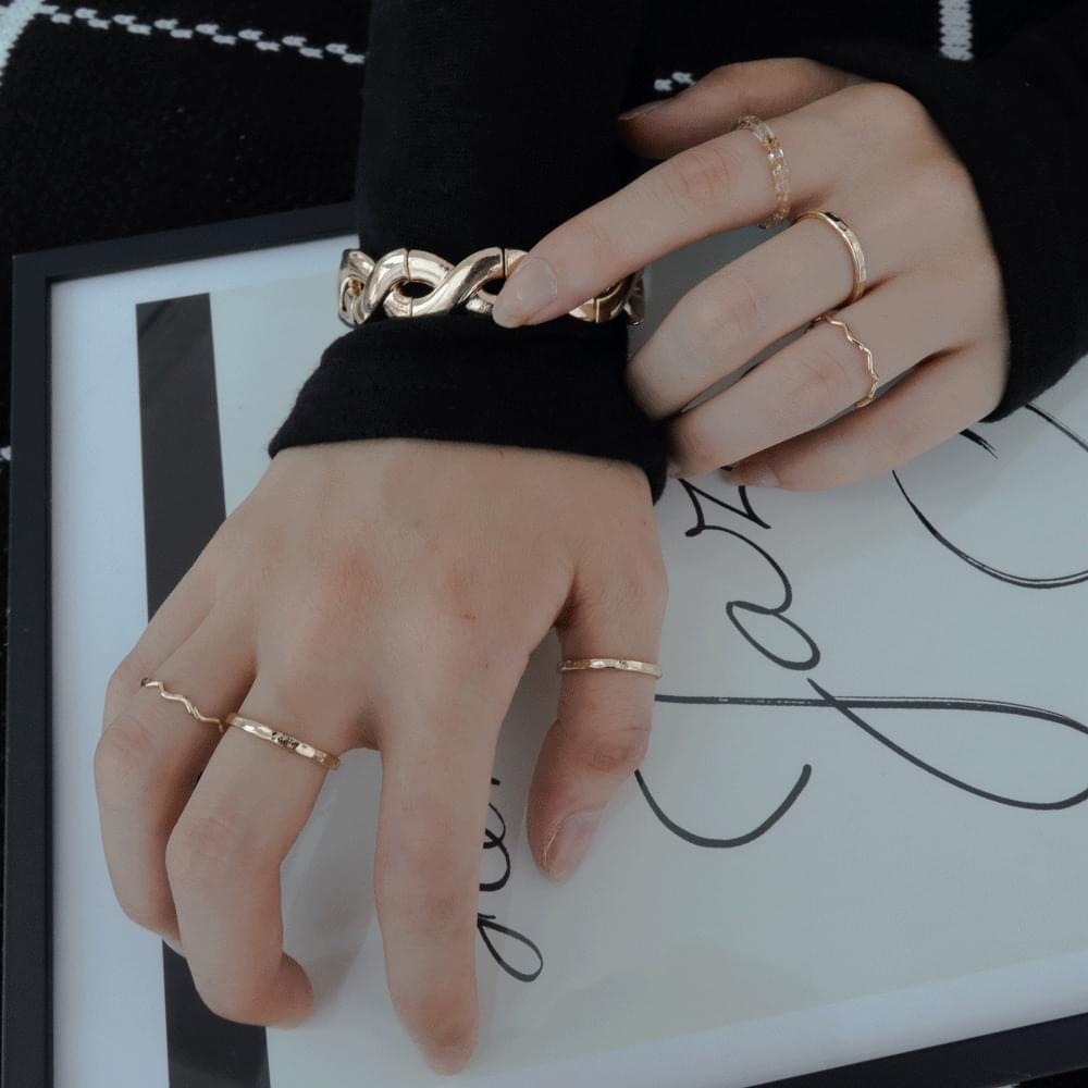 4-13 Point 7 Ring Set