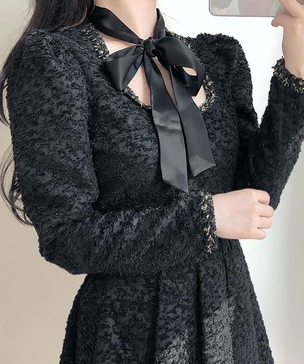 Velia tie tweed blouse